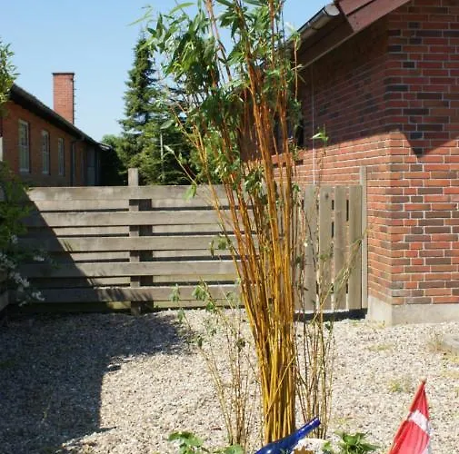 Stor Lys Pa Nordmors Appartement *